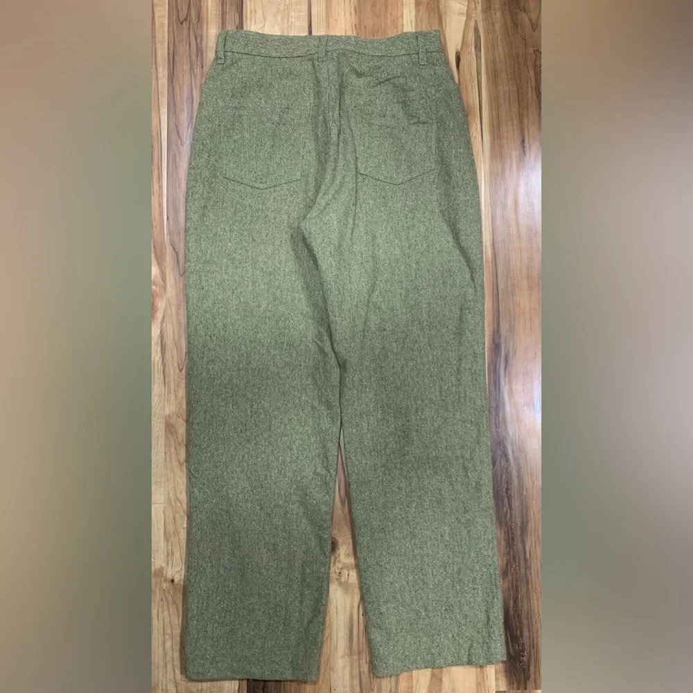 L.L. Bean  Wool Silk Blend  Trousers Pants Lined Green Straight Leg Womens 10 - Picture 2 of 3